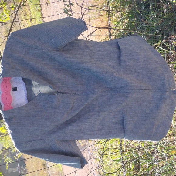 Scrub top - Picture 1 of 8